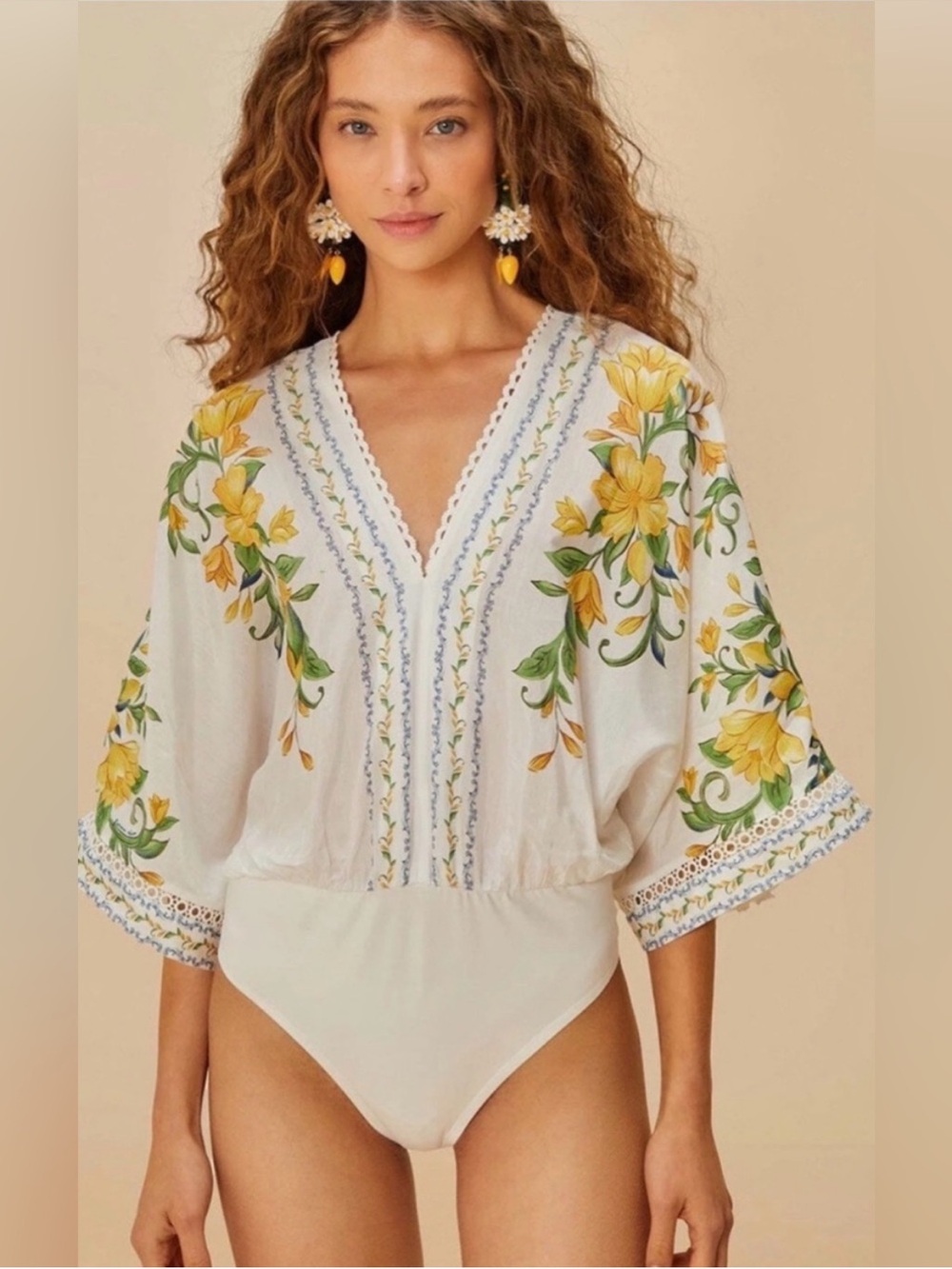 FARM Rio Sicily Dolman Sleeve Bodysuit in Off-White Size S Small